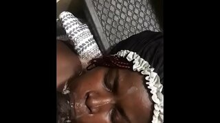 Duhet Një Milion Shikime