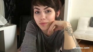 Unshaved الهواة Cums في بجد وحده